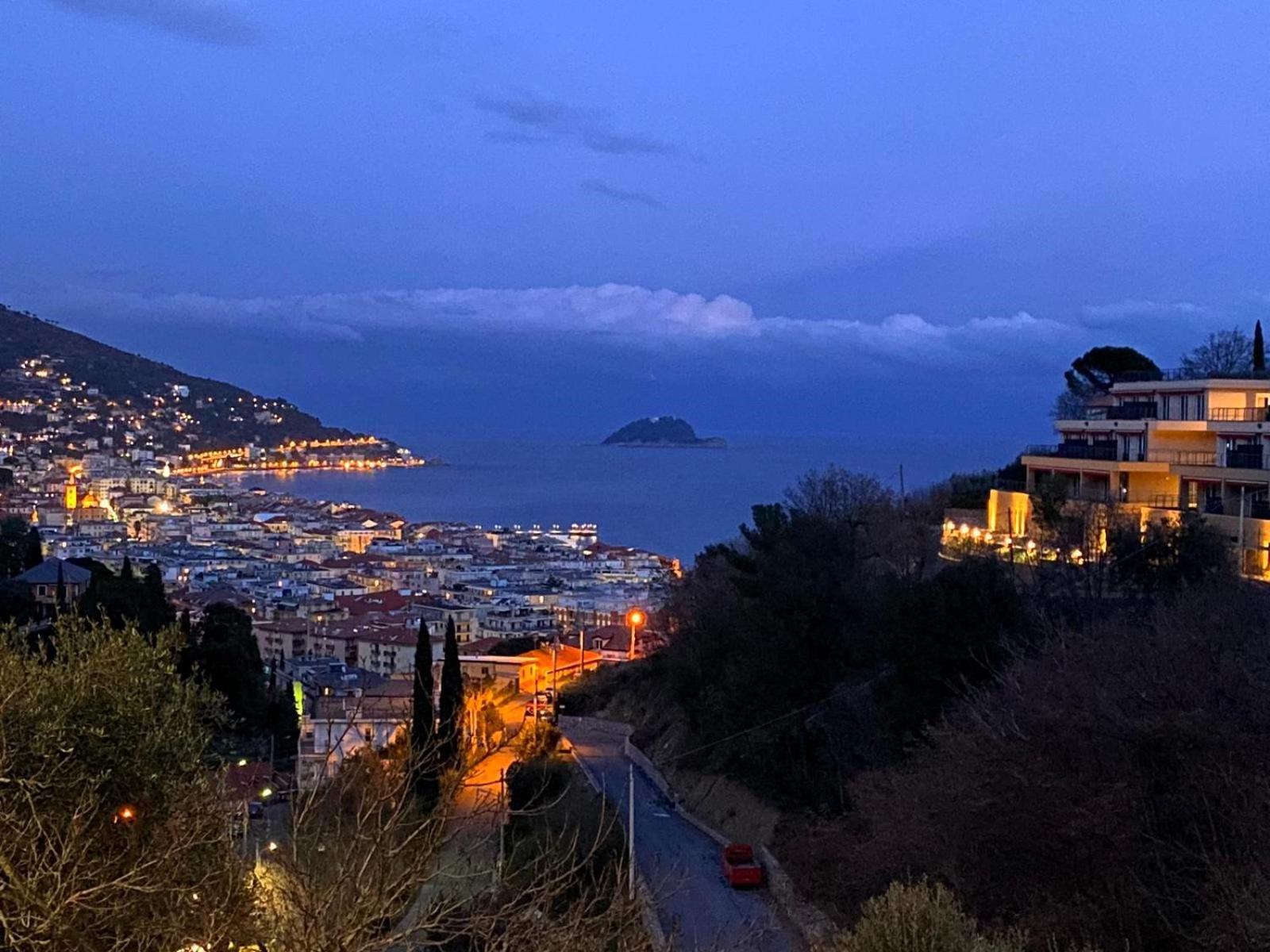 Luce Di Mare - Design Apartment With Sea View In Alassio Zewnętrze zdjęcie